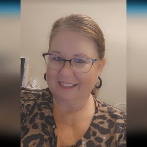 Meet your Posher, Terrie